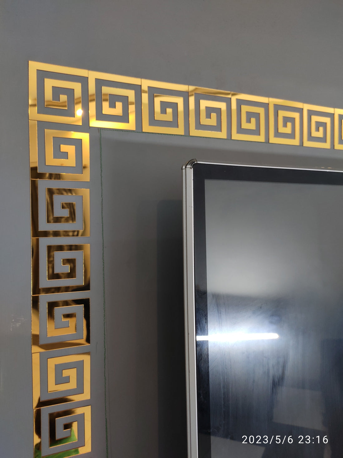 Versace Acrylic Border Mirror Decor - Wb 223